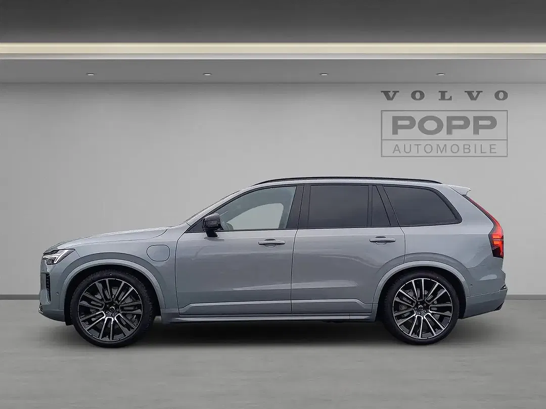 Volvo XC90 T8 AWD Ultra Black Edition - foto 2