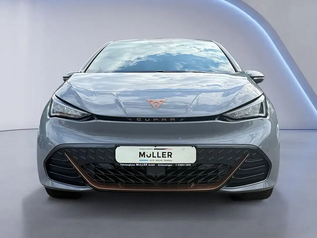 CUPRA Born - Thumbnail 8