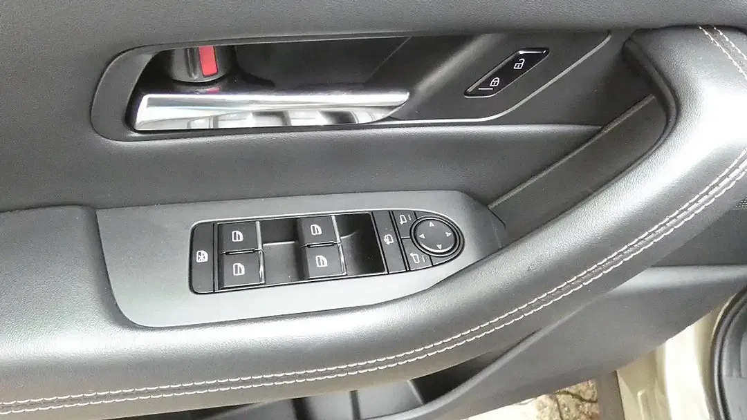 Mazda CX-60 3.3 e-SKYACTIV Homura Plus - Thumbnail 9