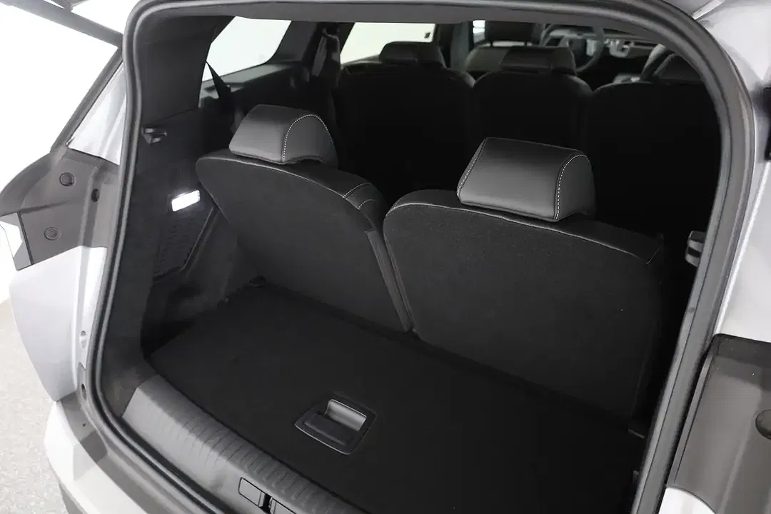 Peugeot 5008 AUT Hybrid GT - Thumbnail 26