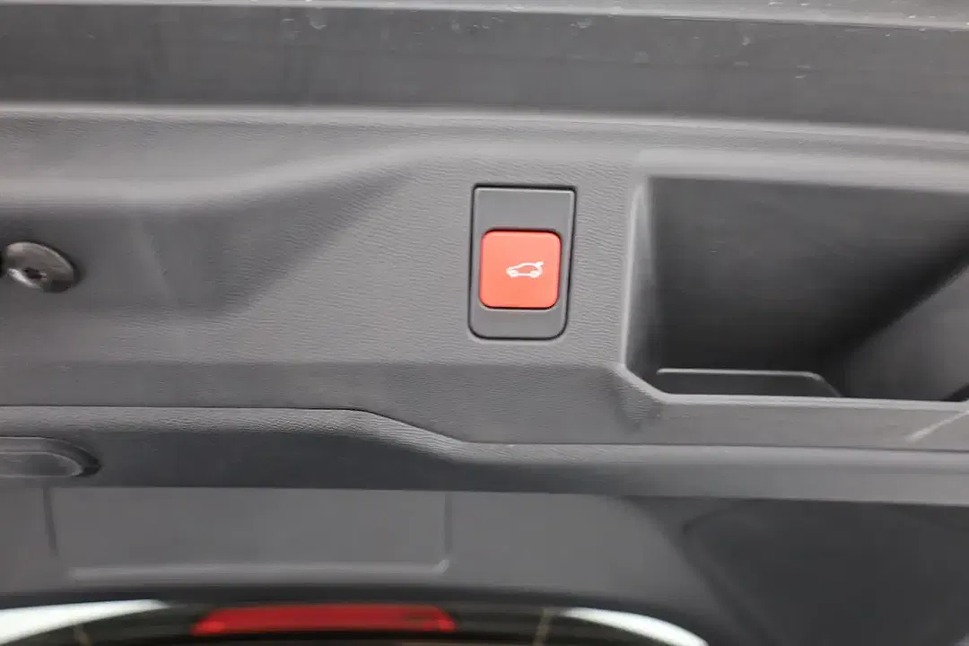 Peugeot 5008 AUT Hybrid GT - Thumbnail 27