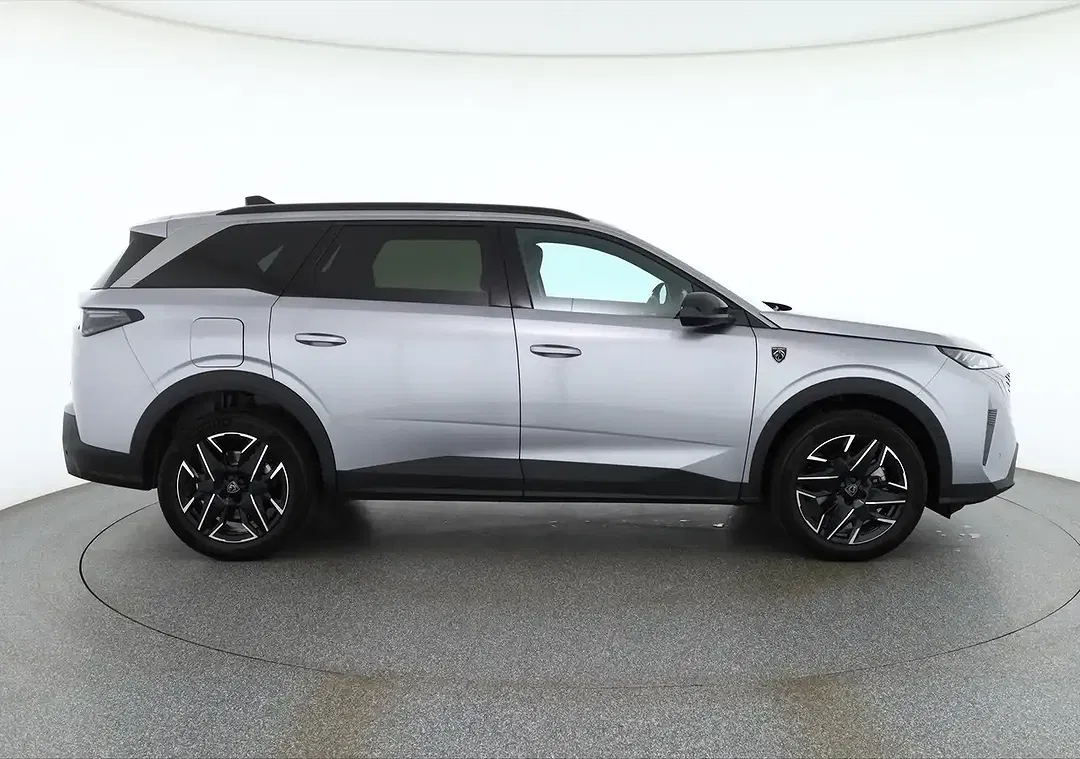 Peugeot 5008 AUT Hybrid GT - Thumbnail 6