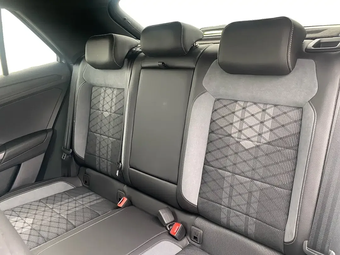 Volkswagen T-Roc 1.5 TSI DSG R-Line - Thumbnail 9