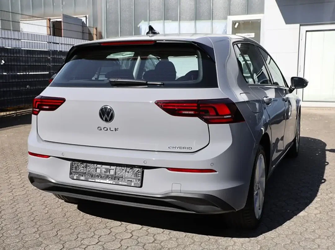 Volkswagen Golf 1.5 TSI eHybrid DSG Life - Afbeelding 1