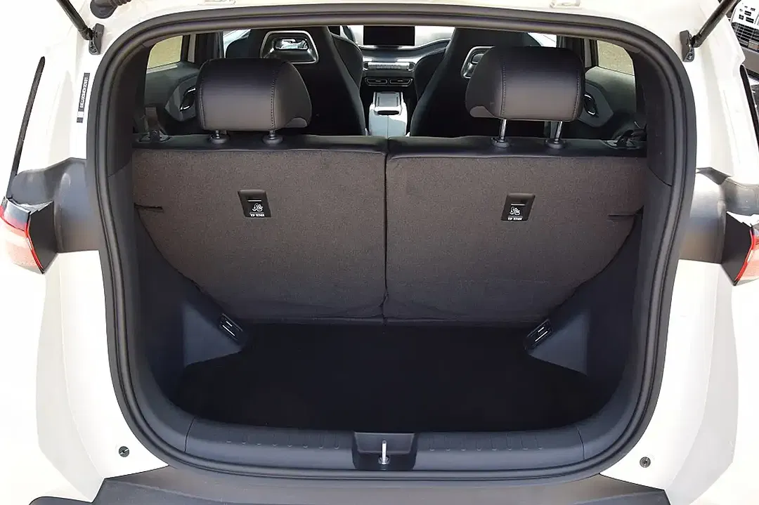 BYD Dolphin Surf 43.2 kWh Comfort - Thumbnail 10