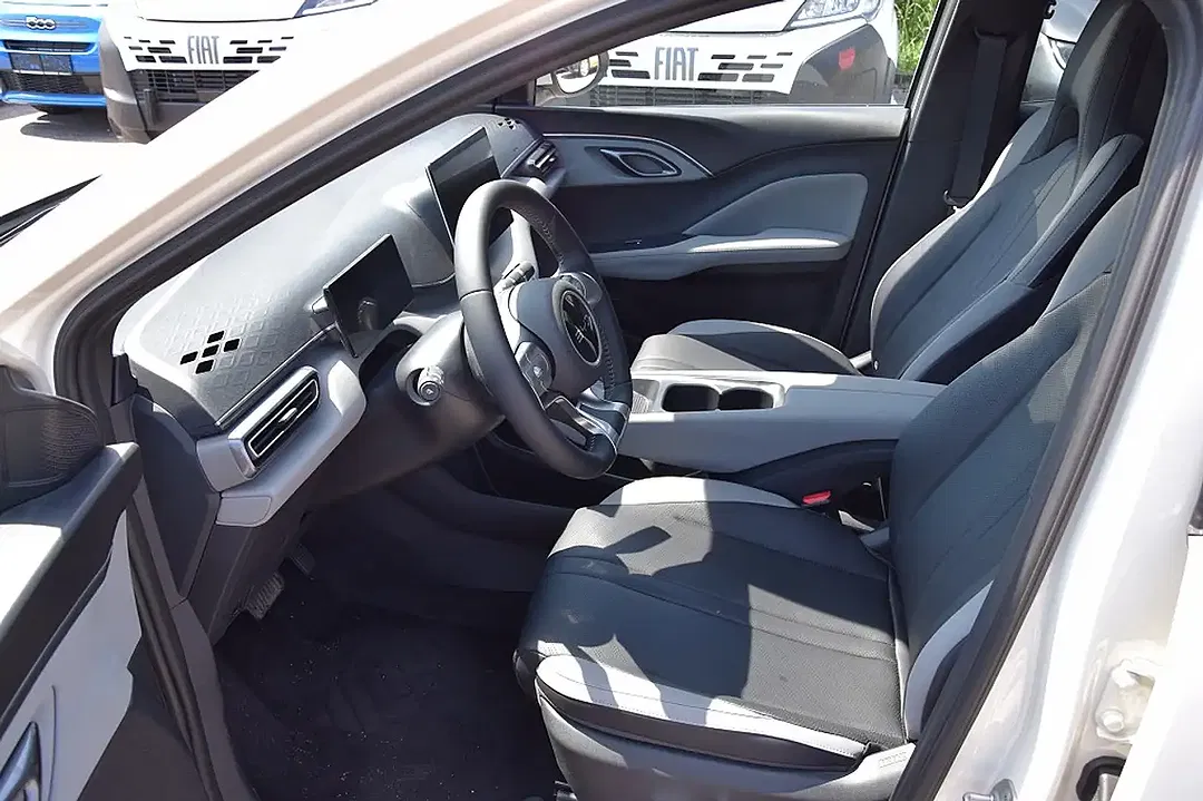 BYD Dolphin Surf 43.2 kWh Comfort - Thumbnail 6