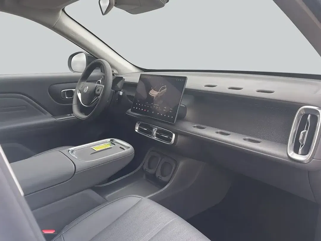 Leapmotor B10 - Thumbnail 13