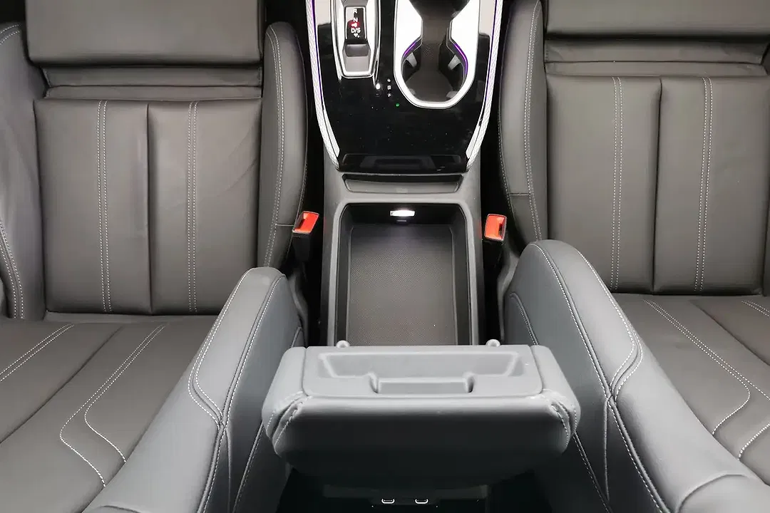 Audi A6 2.0 TDI quattro - Thumbnail 15