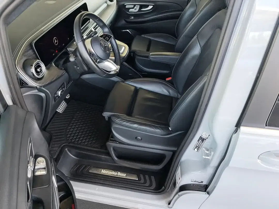 Mercedes-Benz V 300 4x4 AIRMATIC Exclusive - Thumbnail 8