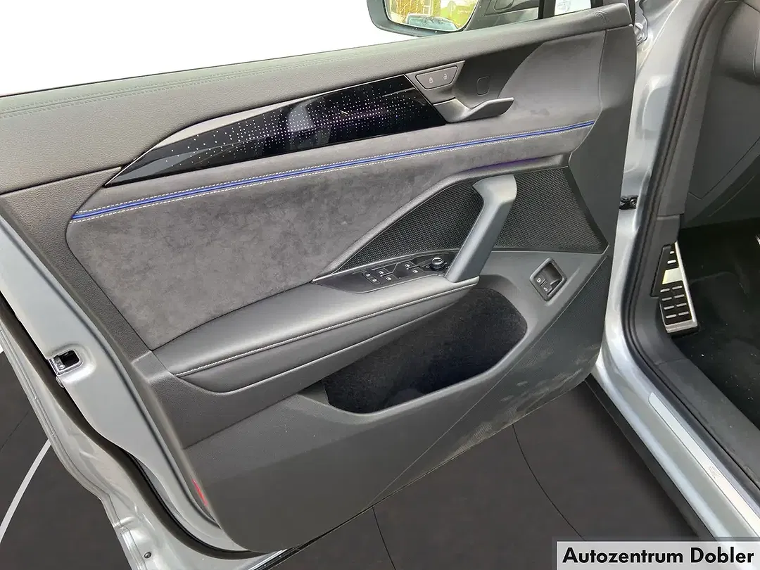 Volkswagen Tayron 1.5 TSI eHybrid R-Line - Thumbnail 11