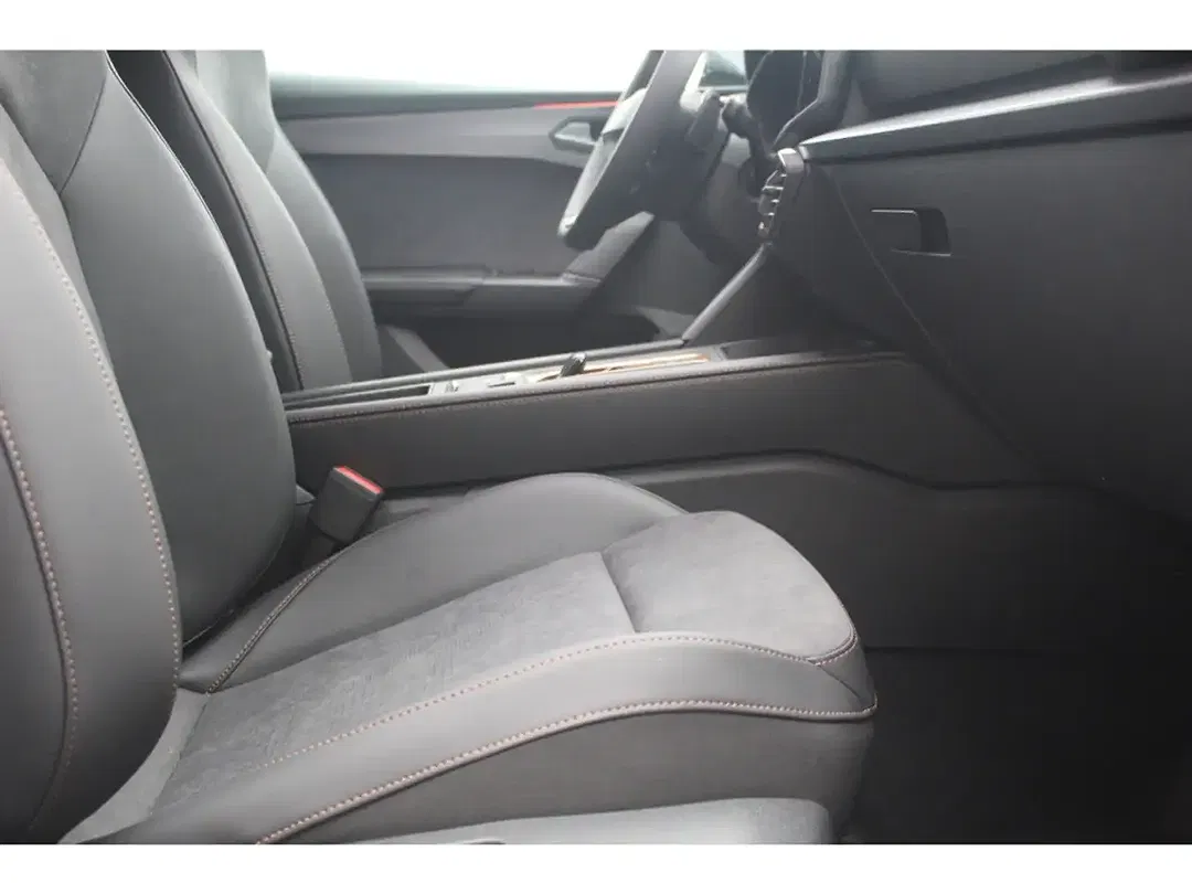CUPRA Leon 1.5 TSI PHEV DSG VZ Sportstourer - Thumbnail 8