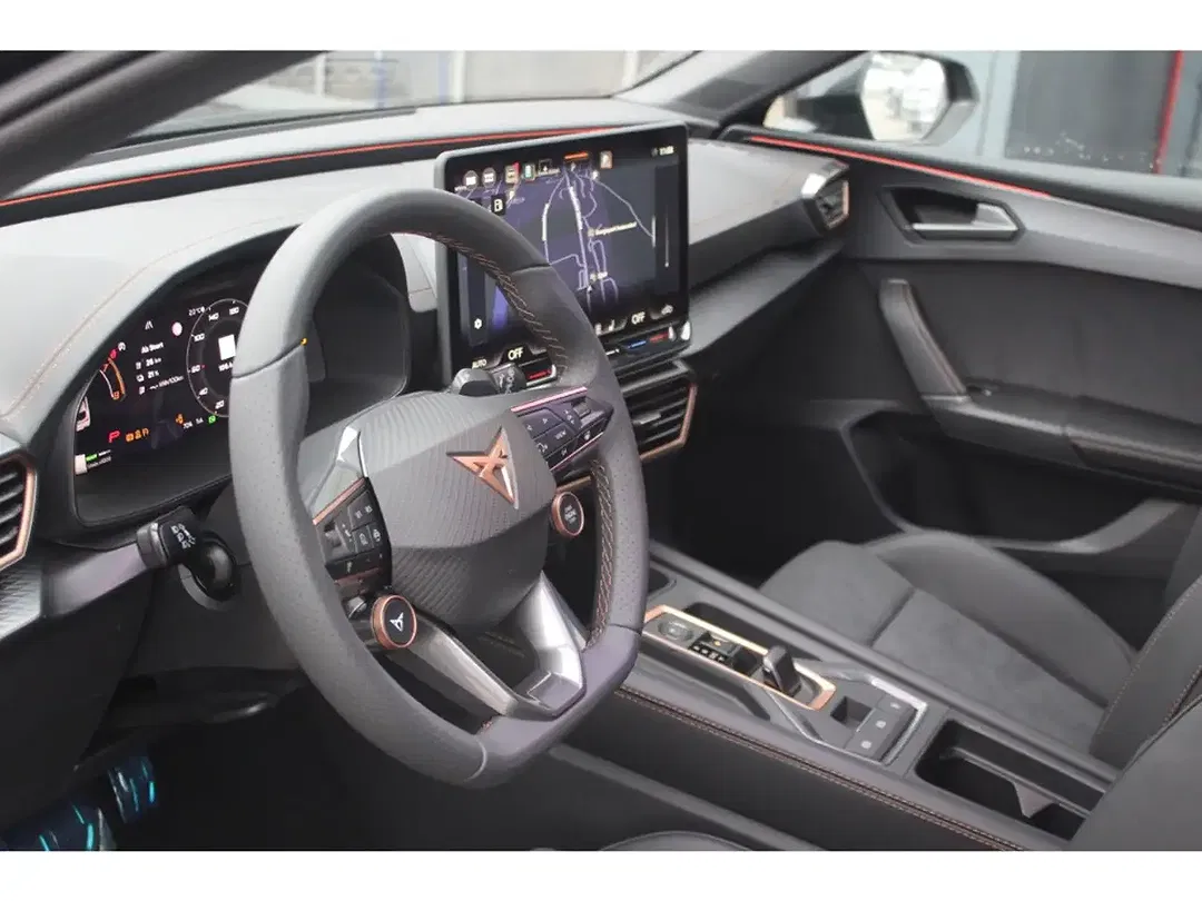 CUPRA Leon 1.5 TSI PHEV DSG VZ Sportstourer - Thumbnail 6