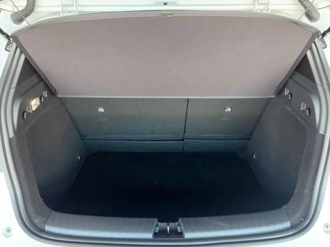 BYD Dolphin G DM-i Comfort - Thumbnail 11