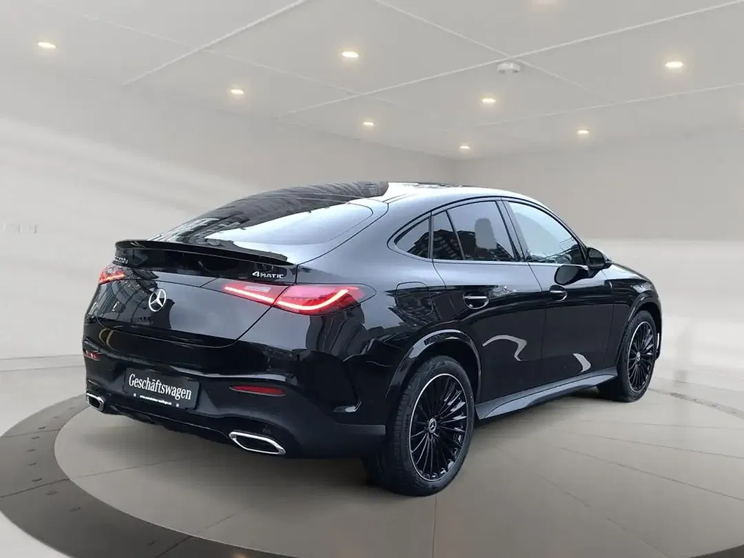 Mercedes-Benz GLC 220 4MATIC AMG MBUX Burmester Night - foto 2