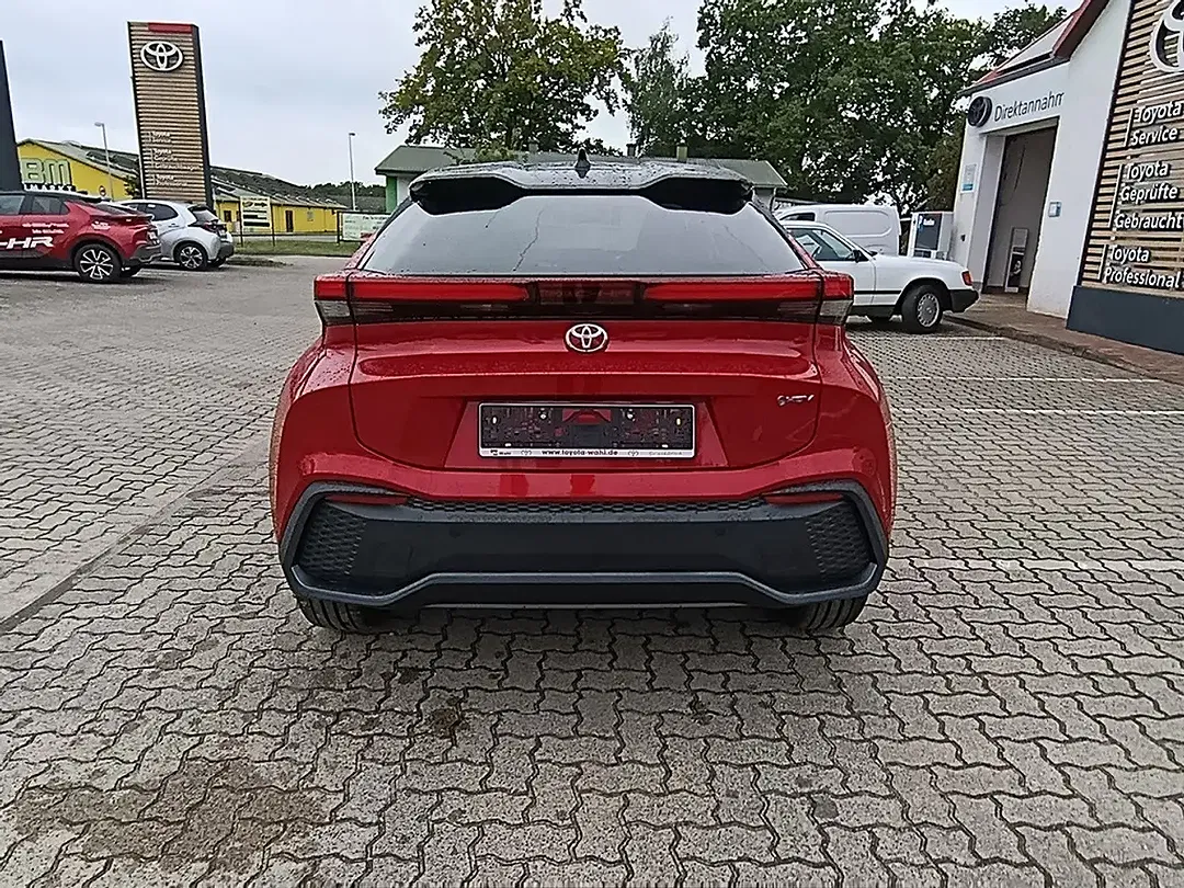 Toyota C-HR Hybrid Teamplayer - Thumbnail 4