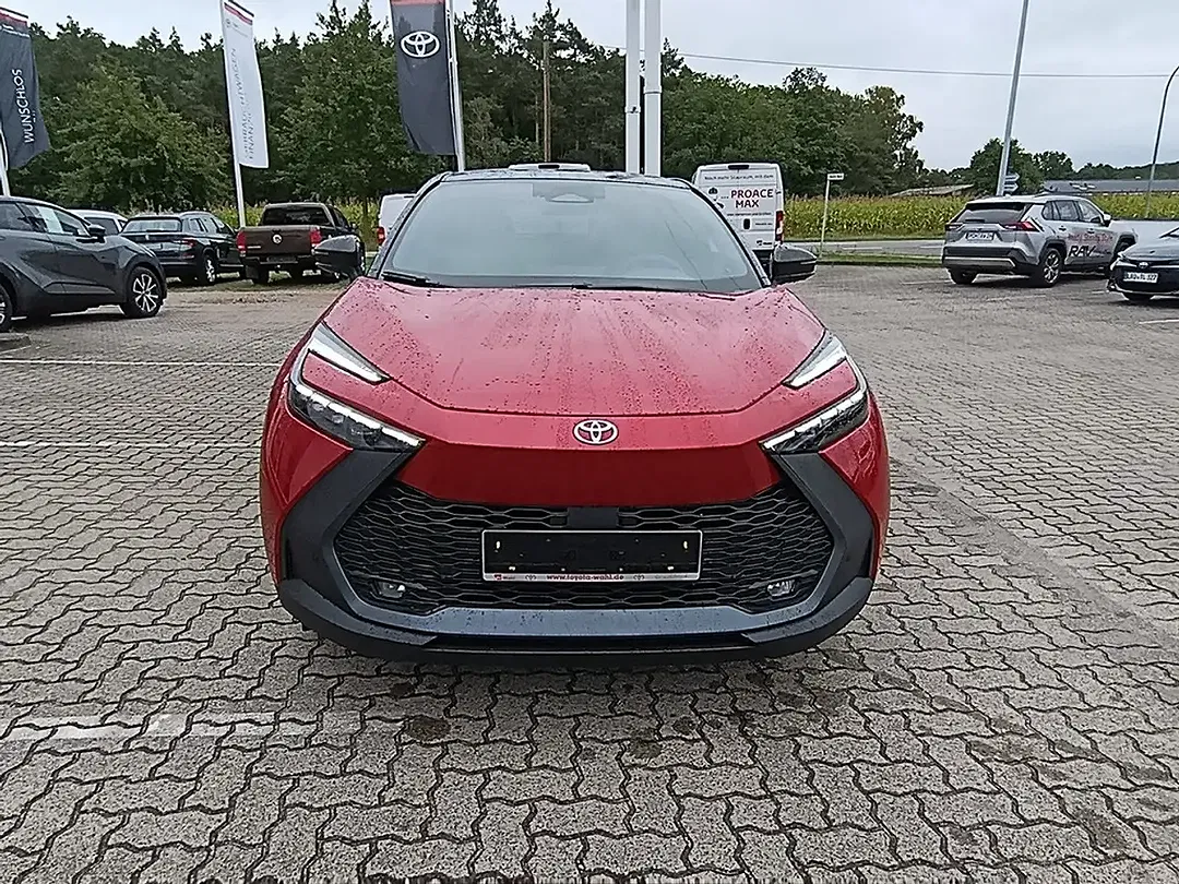Toyota C-HR Hybrid Teamplayer - Thumbnail 5