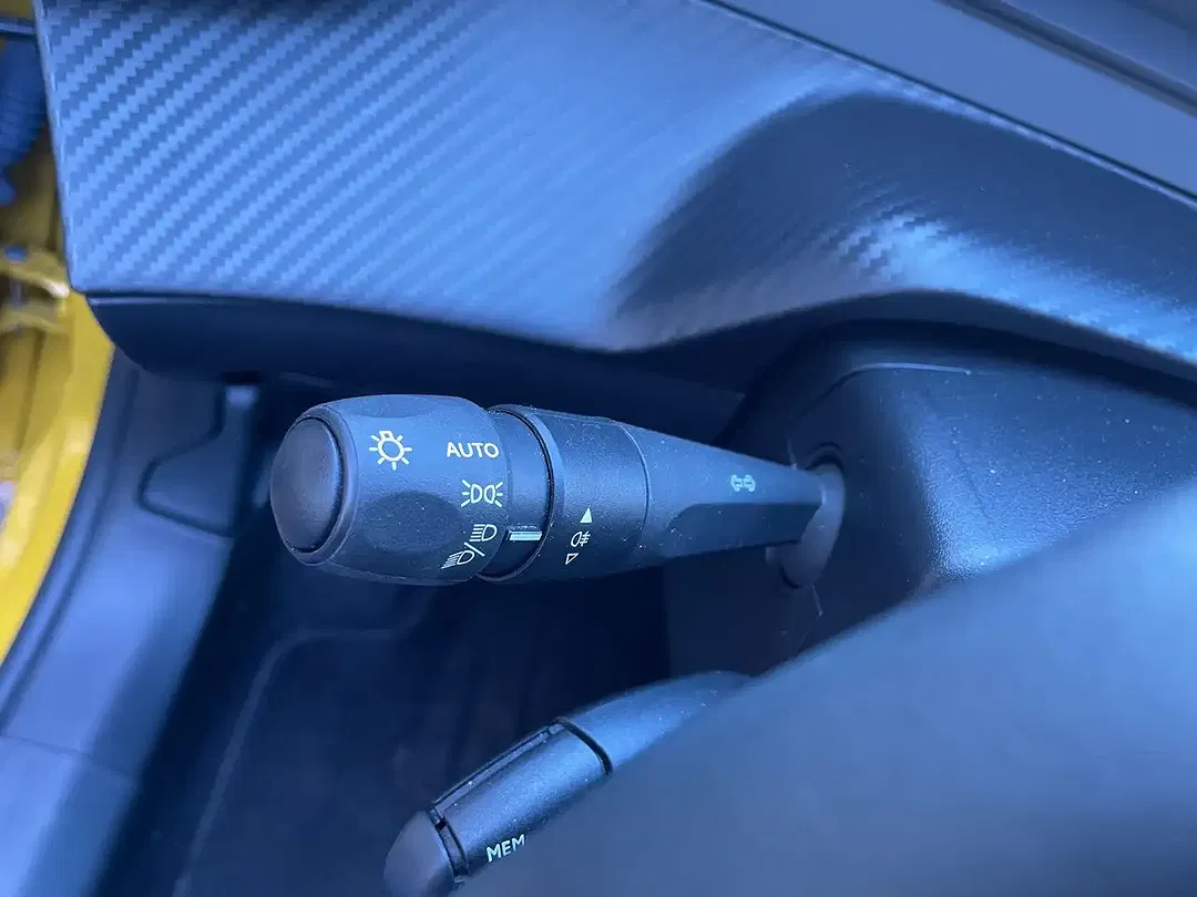 Peugeot 208 Active - Thumbnail 21