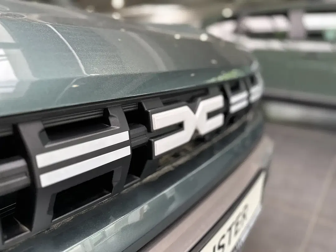 Dacia Duster TCe Extreme - Thumbnail 7