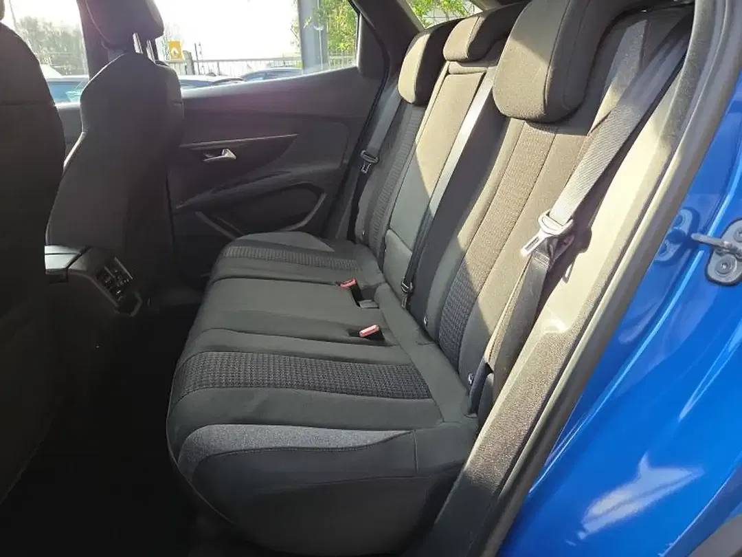 Peugeot 3008 - Thumbnail 8
