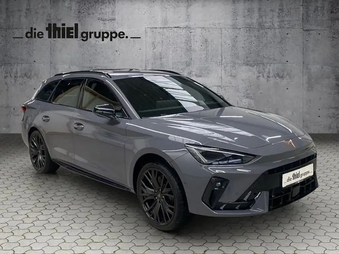 CUPRA Leon 1.5 PHEV DSG VZ Sportstourer Edition - Thumbnail 2