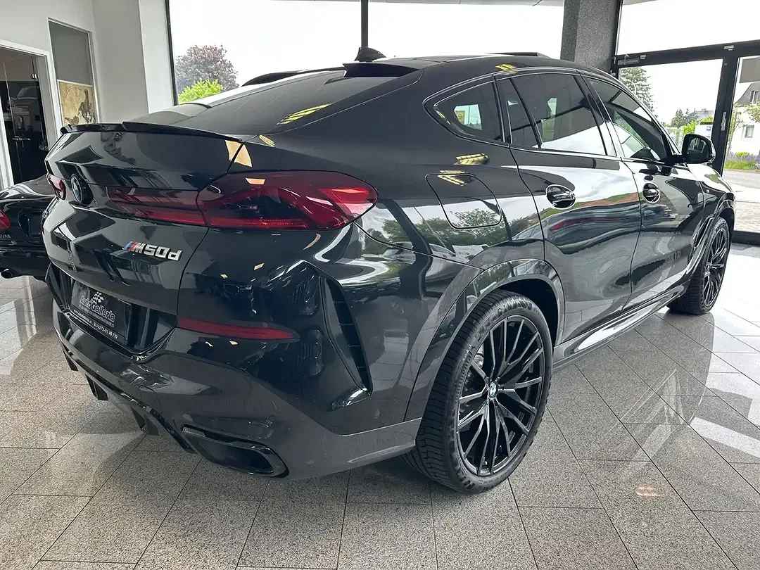 BMW X6 M - Thumbnail 5
