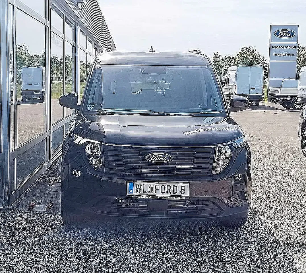Ford Tourneo Courier 1.0 EcoBoost Titanium - foto 2