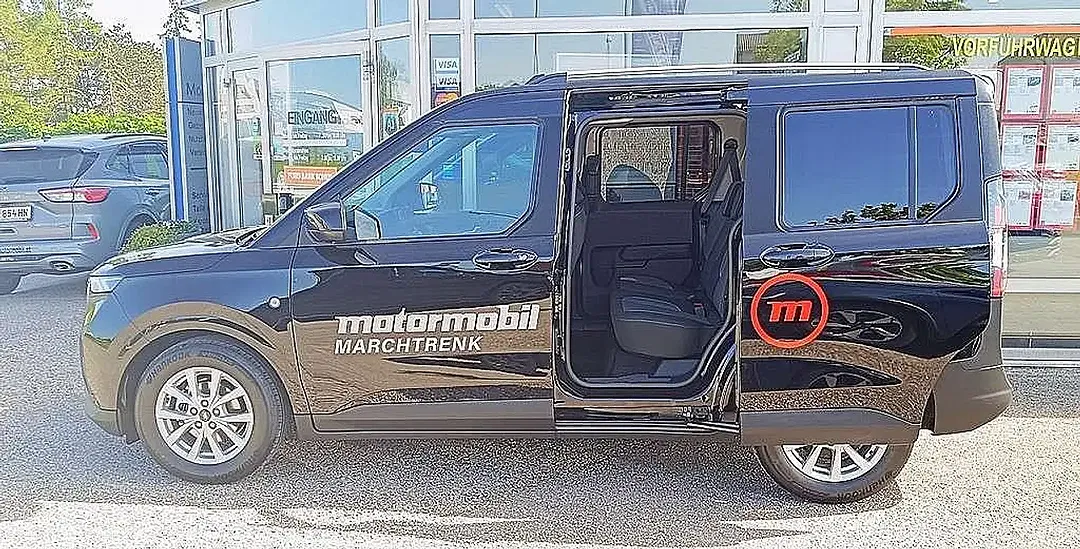 Ford Tourneo Courier 1.0 EcoBoost Titanium - Thumbnail 4