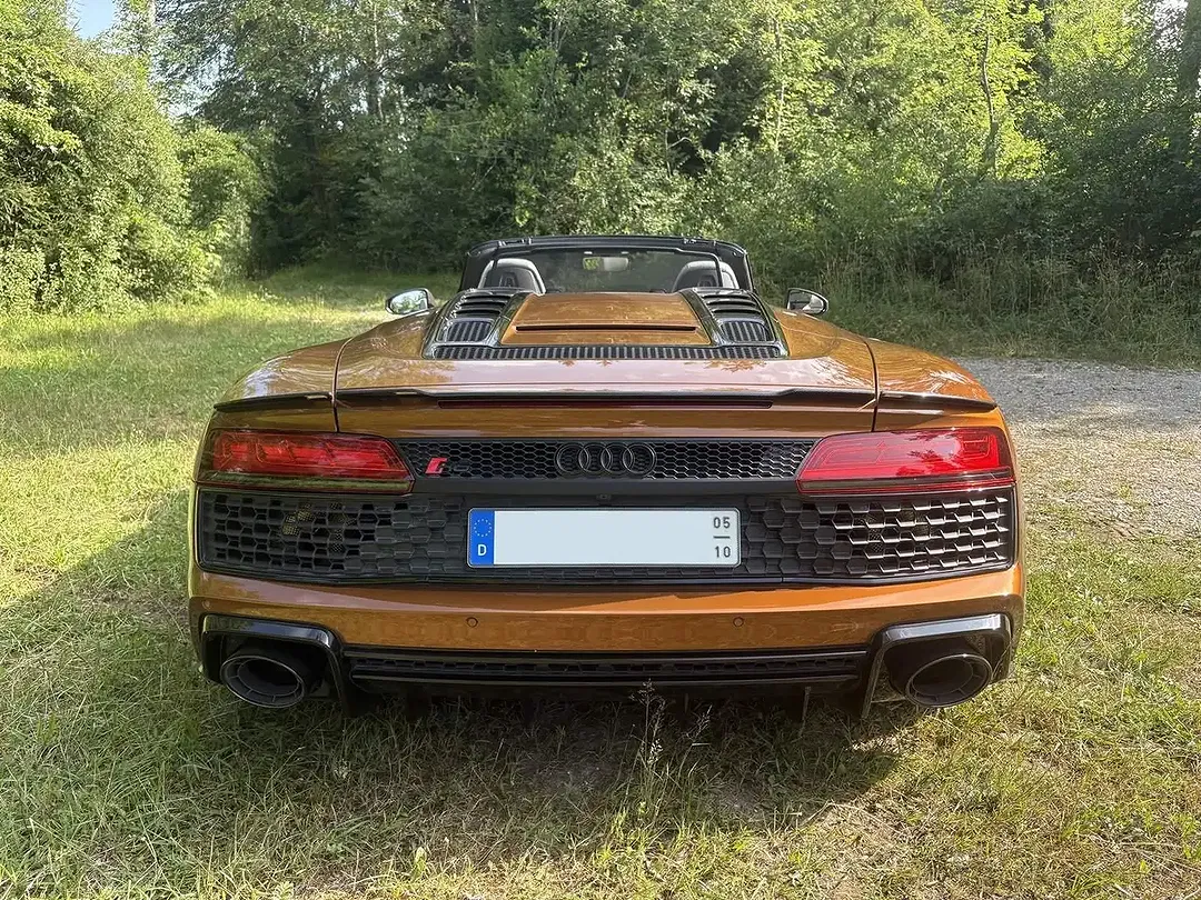 Audi R8 - Thumbnail 16