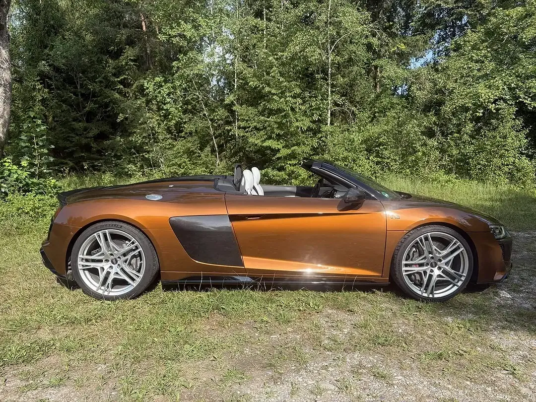 Audi R8 - Thumbnail 17