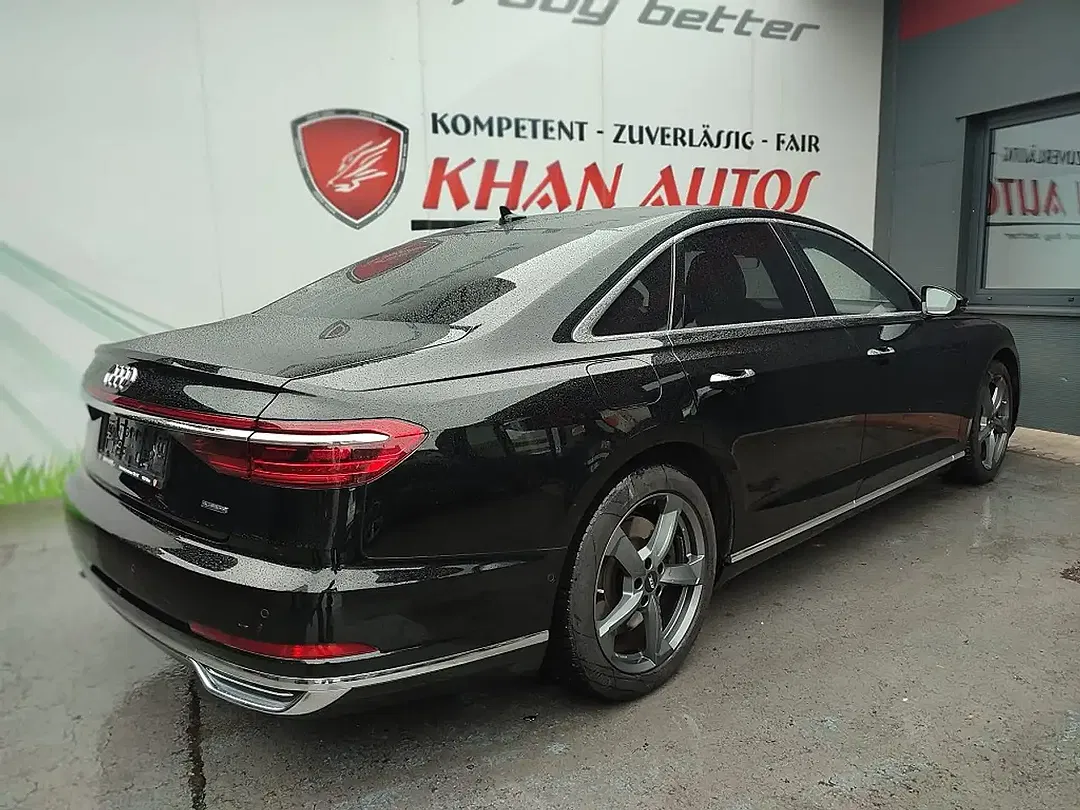 Audi A8 60 TFSI e PHEV quattro - Thumbnail 4