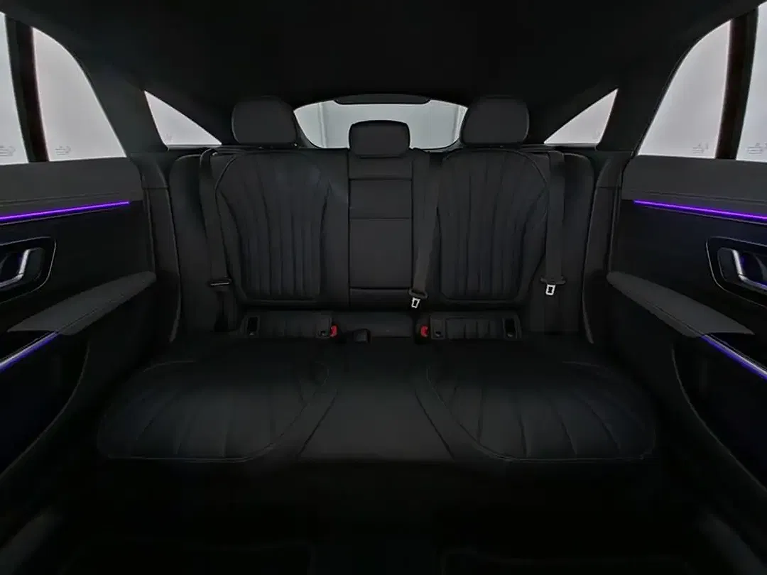 Mercedes-Benz EQS 450 - Thumbnail 9