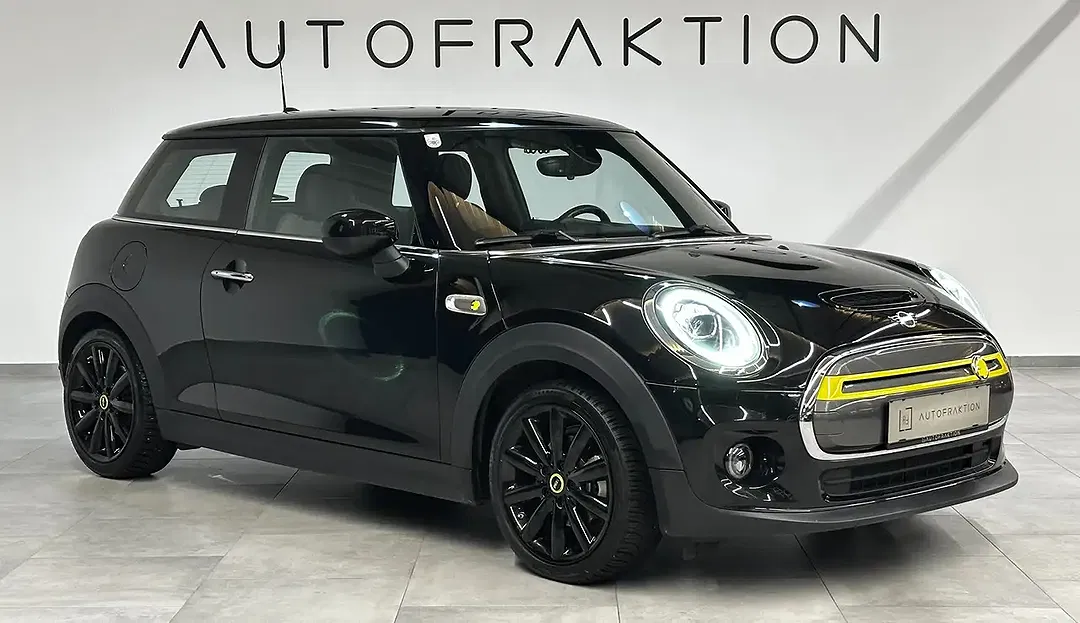 MINI Cooper SE - Thumbnail 3