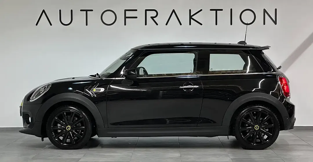 MINI Cooper SE - Thumbnail 8