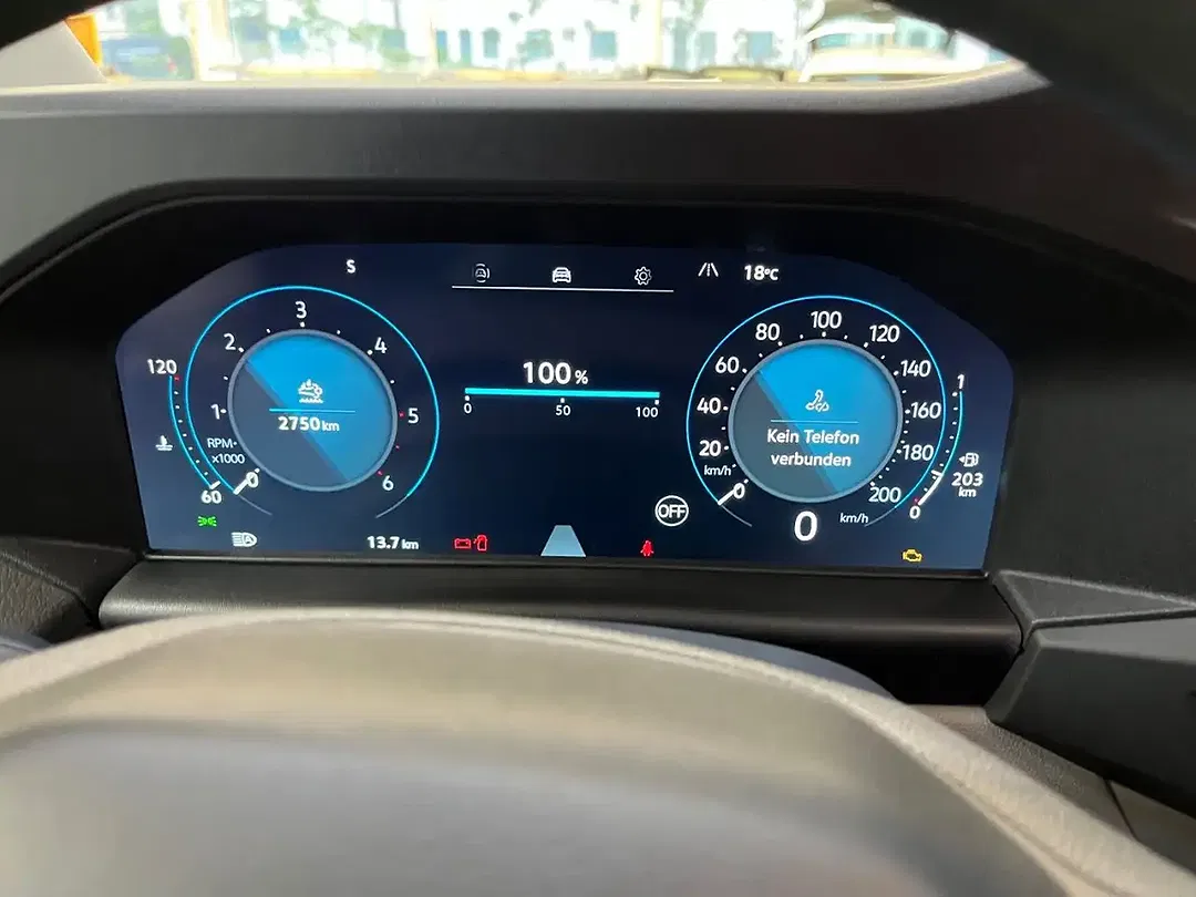 Volkswagen Transporter - Thumbnail 11