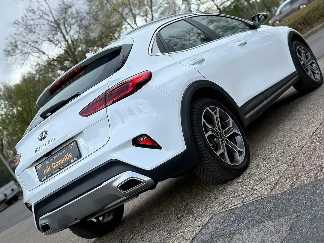 Kia XCeed PHEV Hybrid AMT Spirit - Thumbnail 10