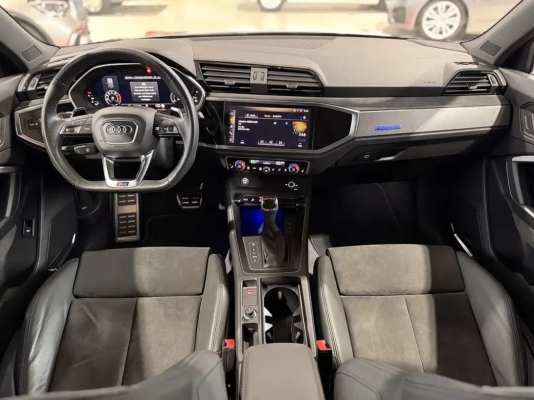 Audi RS Q3 2.5 TFSI quattro Sportback - Thumbnail 11
