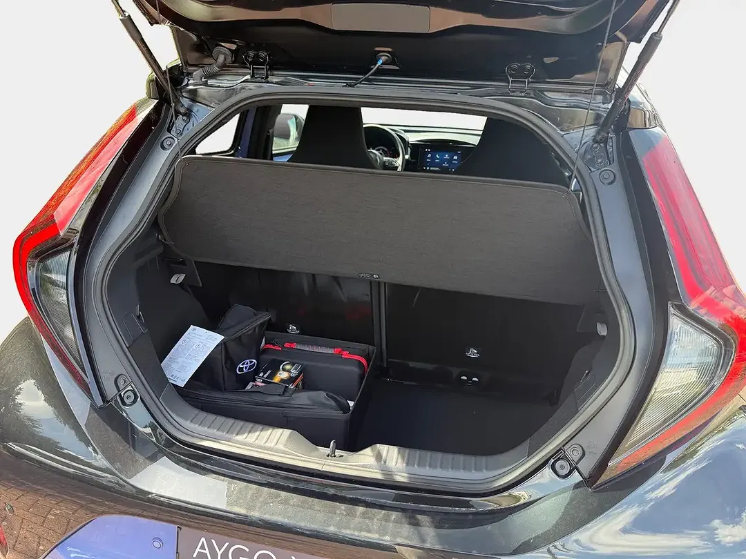 Toyota Aygo X 1.5 Hybrid Teamplayer - Thumbnail 13