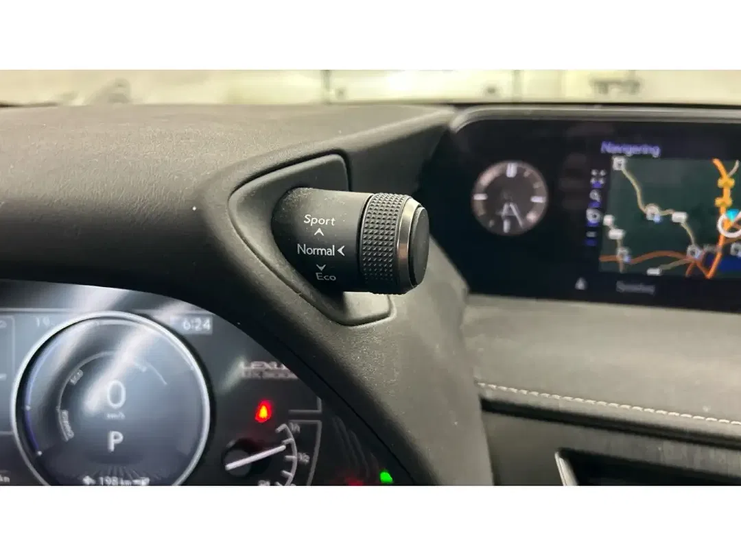 Lexus UX 300e Luxury - Thumbnail 12