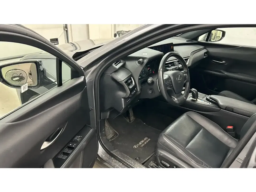 Lexus UX 300e Luxury - Thumbnail 5