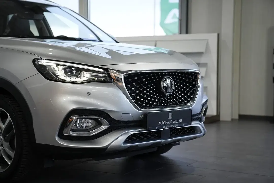 MG HS AUT Luxury - Thumbnail 5