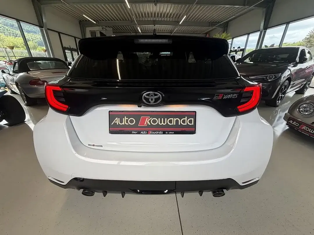 Toyota Yaris Performance - Thumbnail 13