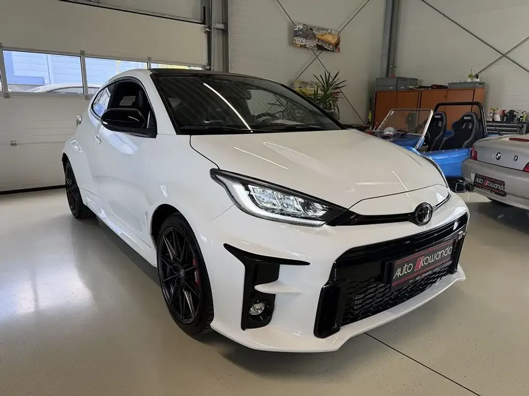 Toyota Yaris Performance - Thumbnail 6