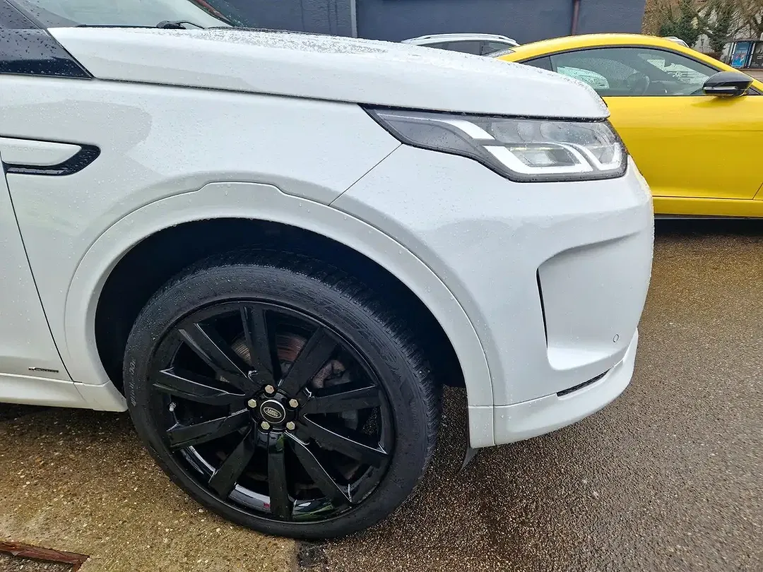 Land Rover Discovery Sport 4x4 Hybrid R-Dynamic S - Thumbnail 18