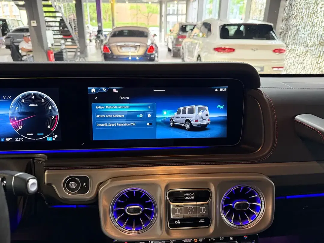 Mercedes-Benz G 63 AMG - Thumbnail 24