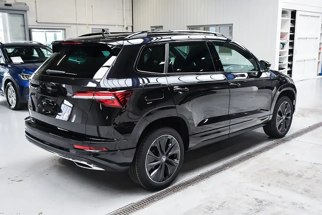 Skoda Karoq 1.5 TSI ACT DSG Sportline - Thumbnail 3
