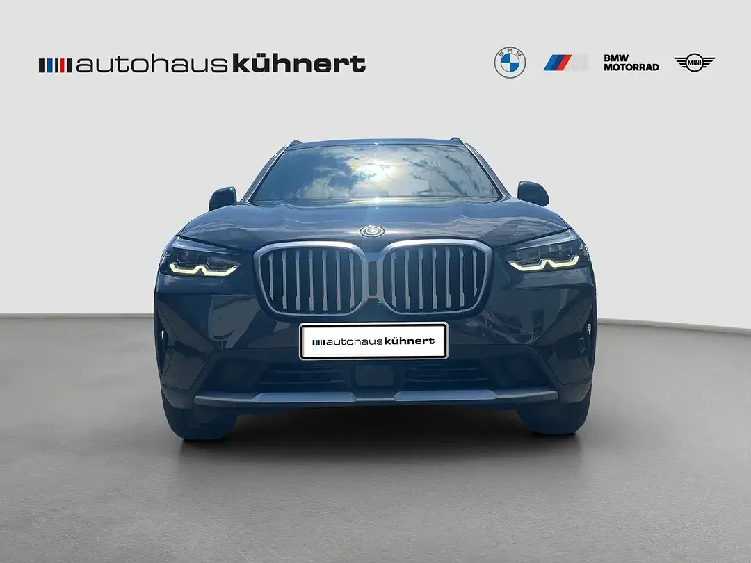 BMW X3 xDrive - Thumbnail 3