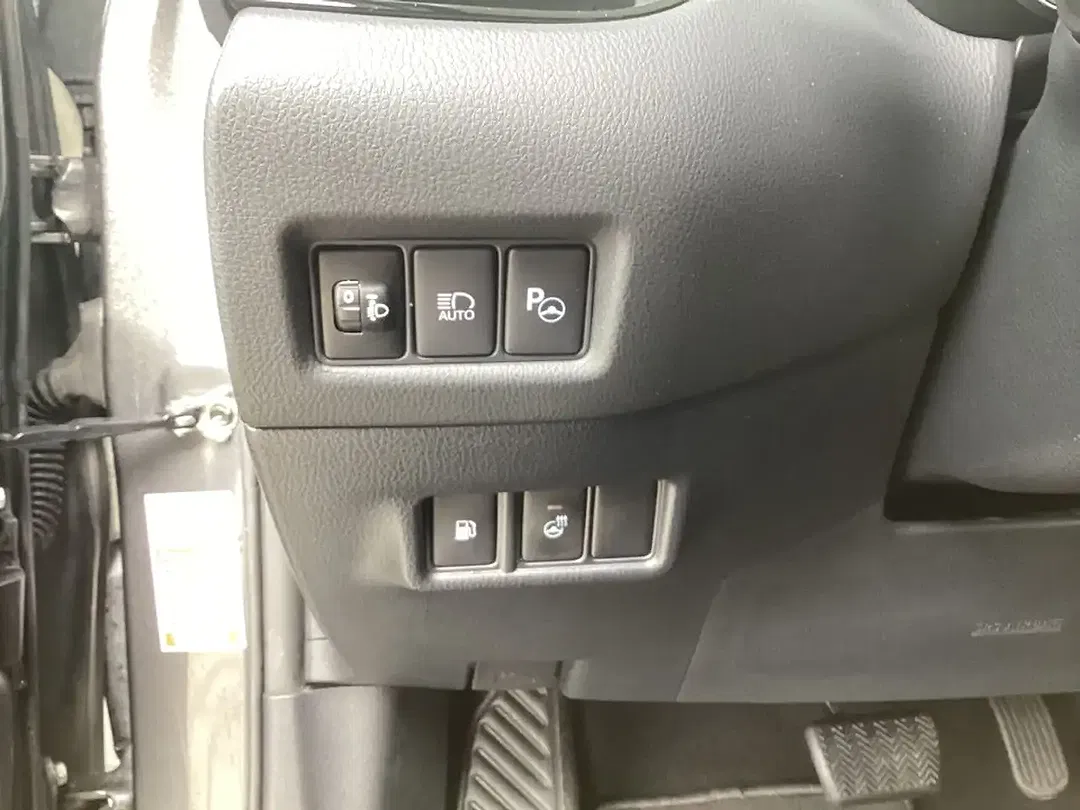 Toyota C-HR Hybrid Team Deutschland - Thumbnail 10