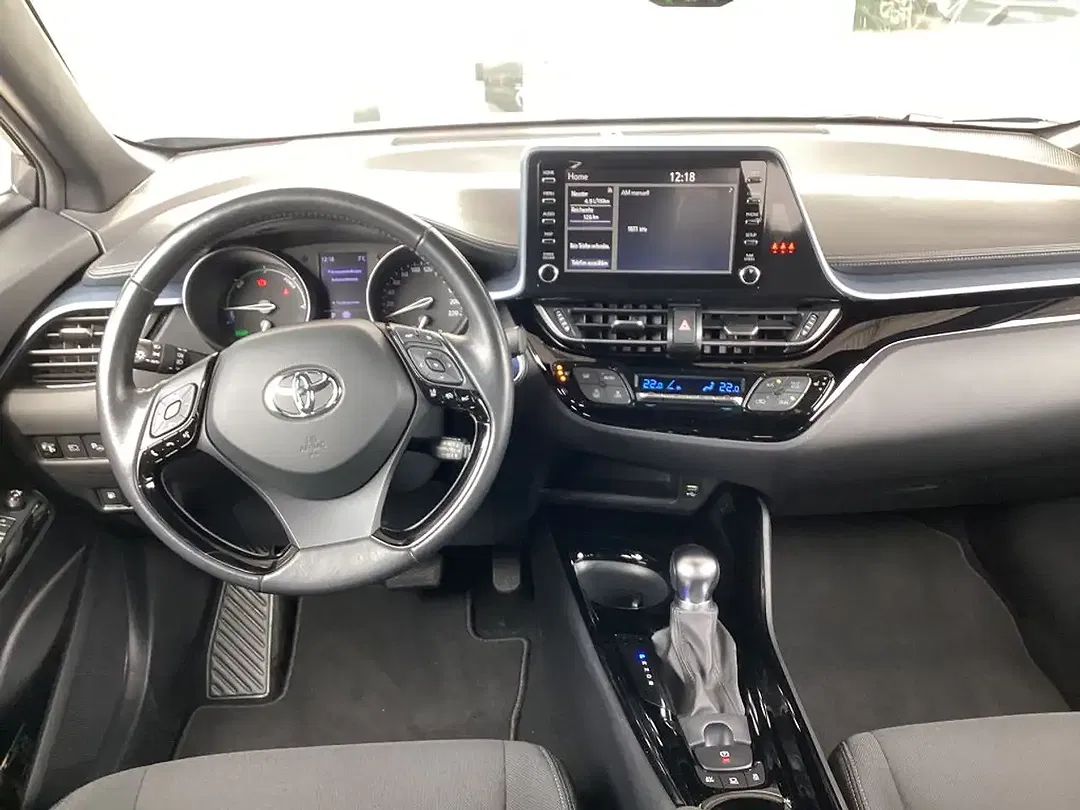 Toyota C-HR Hybrid Team Deutschland - Thumbnail 11