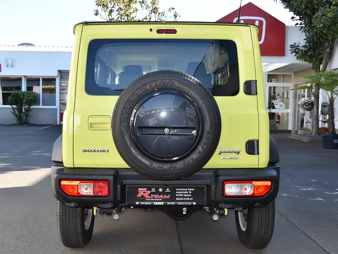 Suzuki Jimny - Thumbnail 11