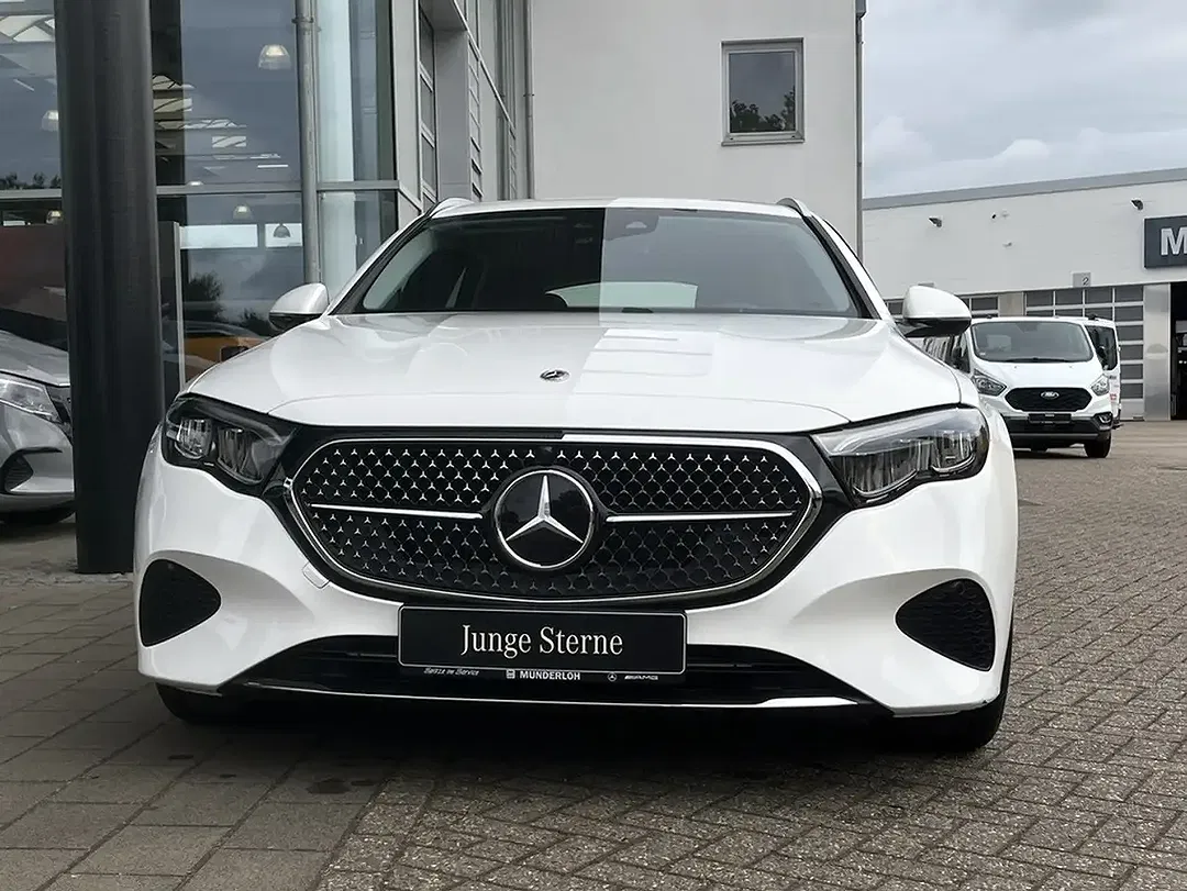Mercedes-Benz E 300 EQ Hybrid Avantgarde - Thumbnail 4
